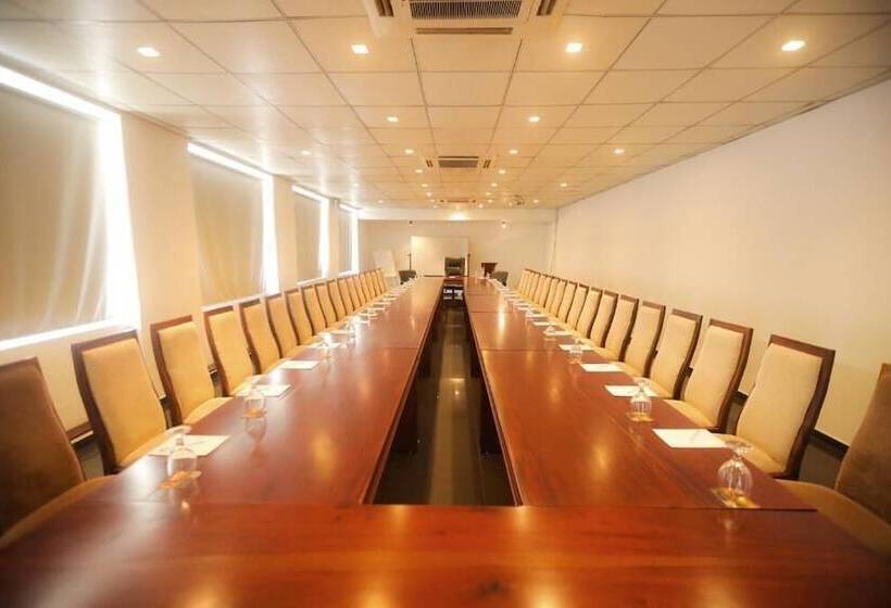 Ramadia Ran Mal Holiday Resort