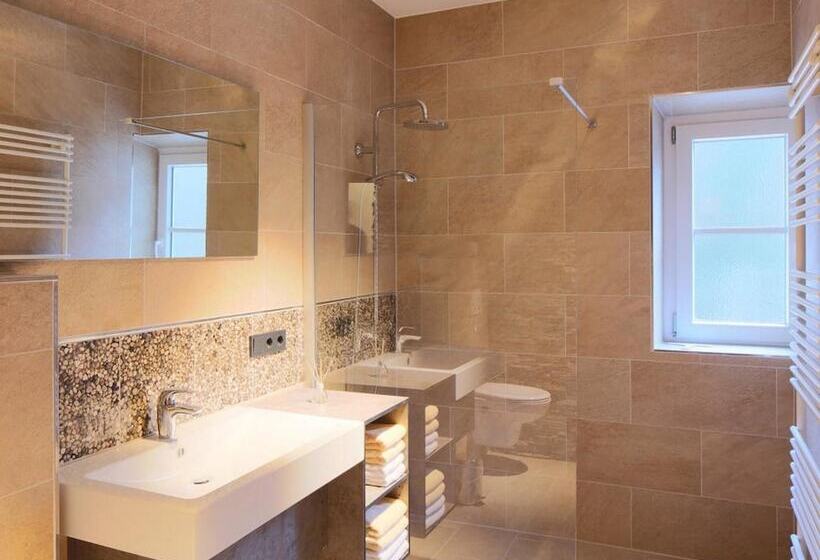 ユースホステル Haus Auerbach