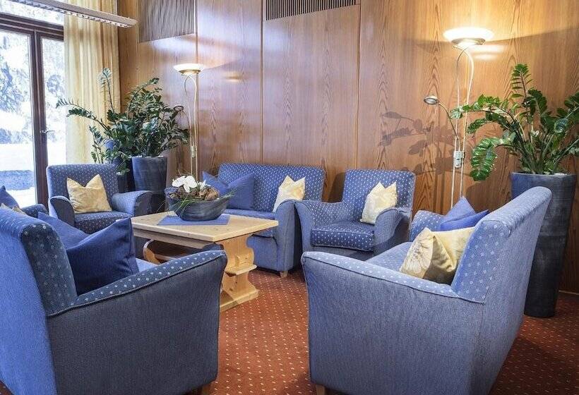 ユースホステル Haus Auerbach