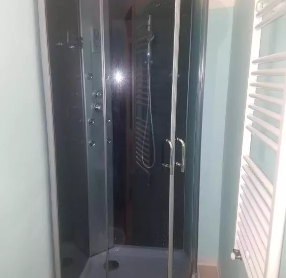 Aamiaismajoitus (B&B) Bed Rho Stazione