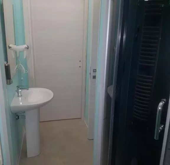 Aamiaismajoitus (B&B) Bed Rho Stazione