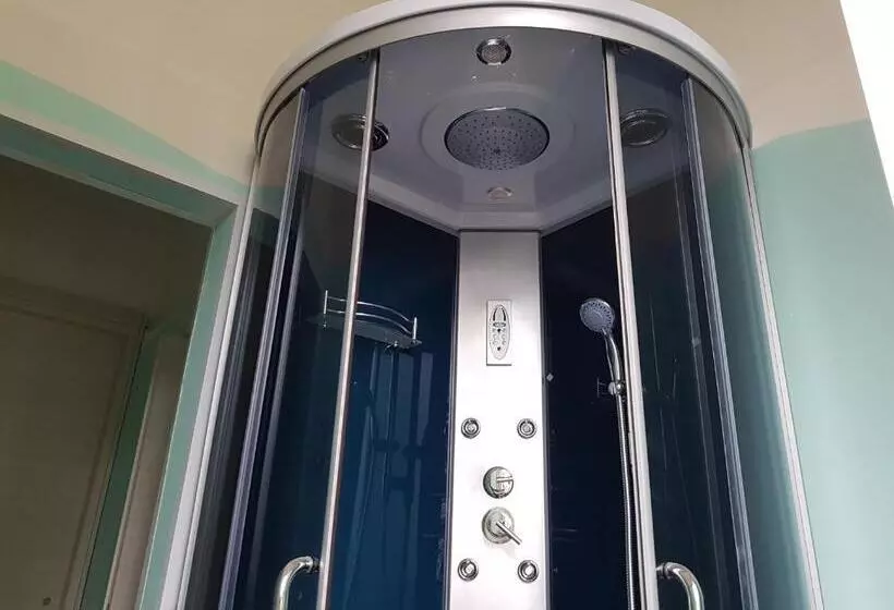 Aamiaismajoitus (B&B) Bed Rho Stazione