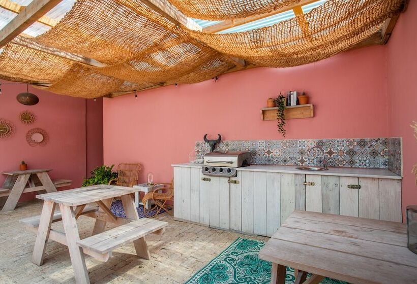 هتل Boho Bohemian Boutique