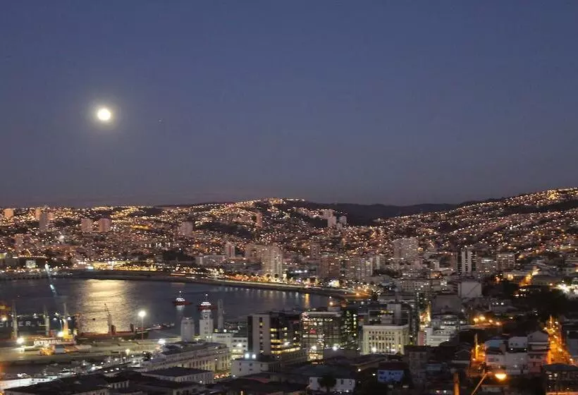 پانسیون Volta Inn Hostel