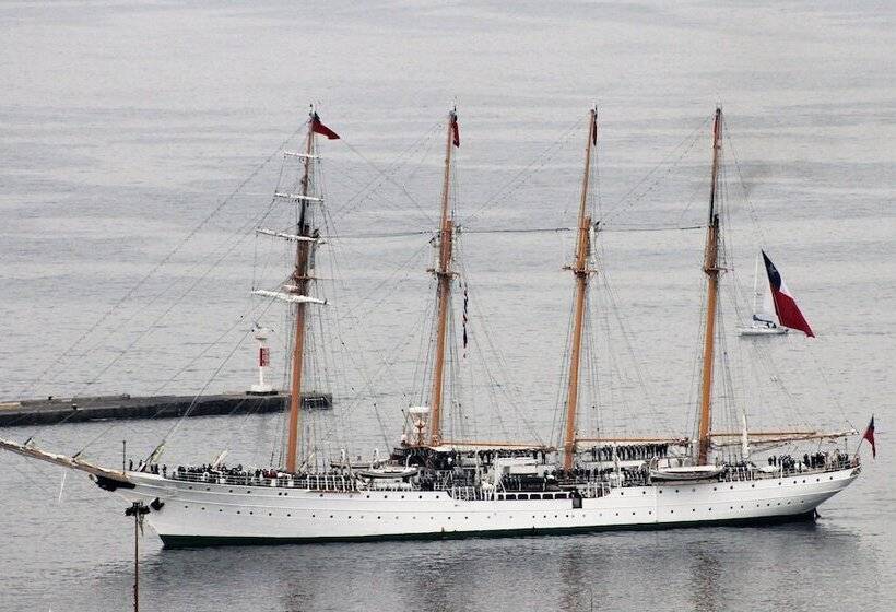 پانسیون Volta Inn Hostel