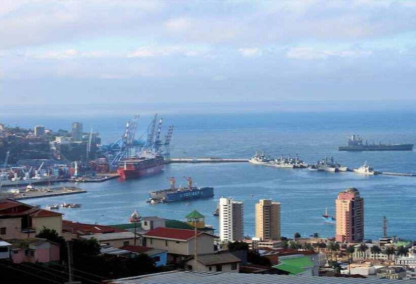 پانسیون Volta Inn Hostel