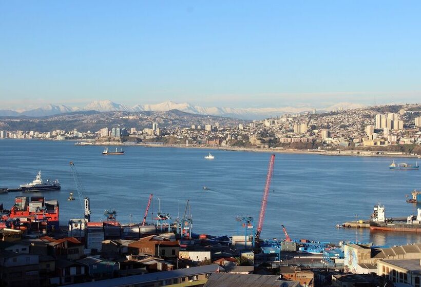 پانسیون Volta Inn Hostel