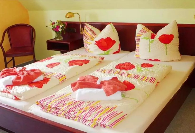 Aamiaismajoitus (B&B) Pension Am Bodden