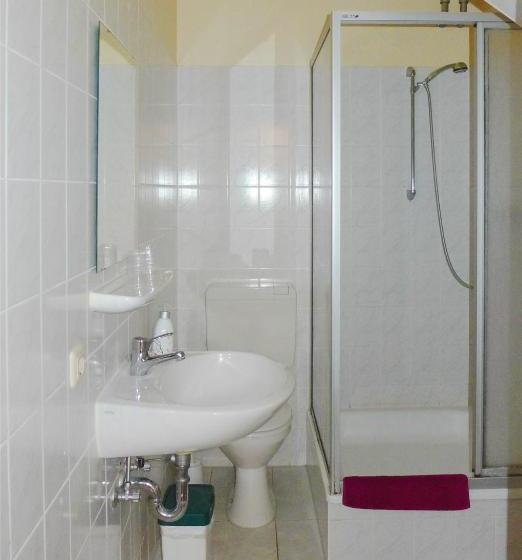 Bed and Breakfast Pension Am Bodden