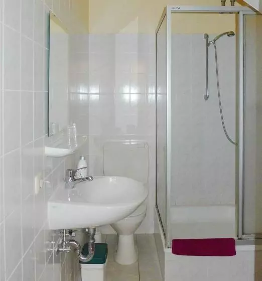 Aamiaismajoitus (B&B) Pension Am Bodden