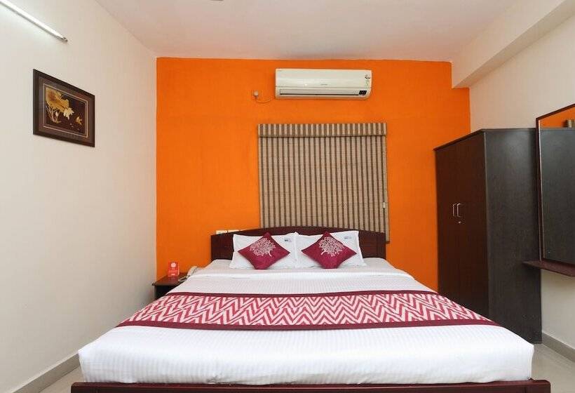 호텔 Oyo 14404 Guindy Chennai Stays