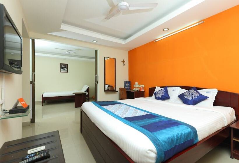 호텔 Oyo 14404 Guindy Chennai Stays