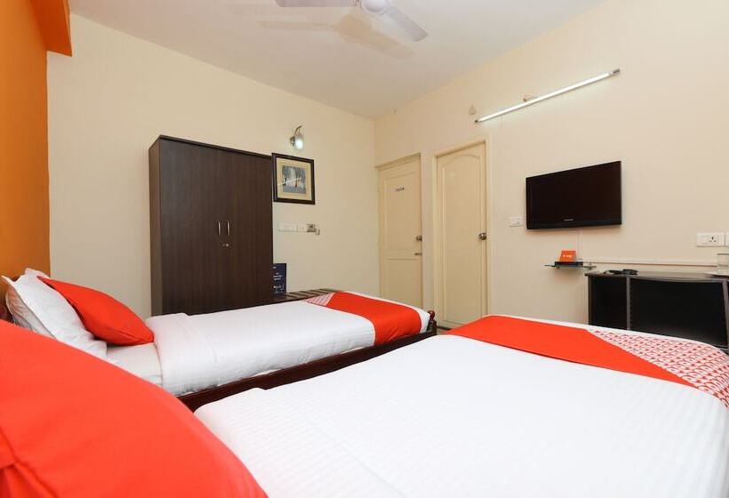 호텔 Oyo 14404 Guindy Chennai Stays
