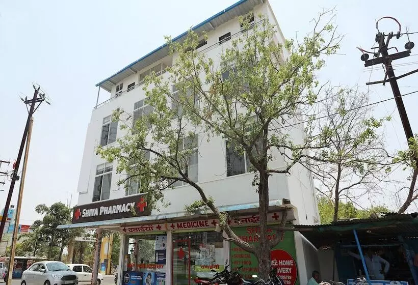 ホテル Oyo 14578 Green Square