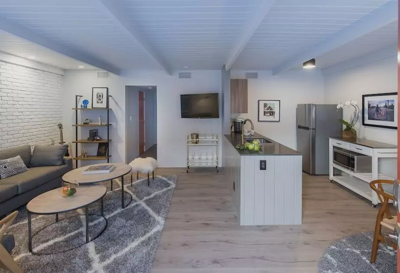 Hotelli The Weekend Palm Springs