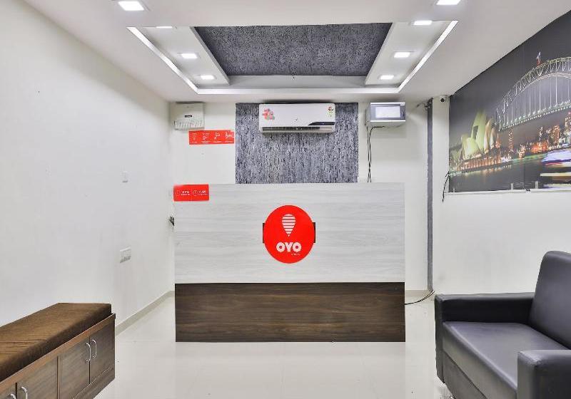 Oyo 16826 Hotel Marvel Inn