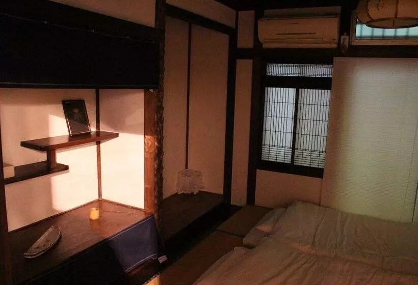 Majatalo Kazenomori Kitchen  Hostel