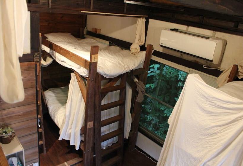 بنسيون Kazenomori Kitchen  Hostel