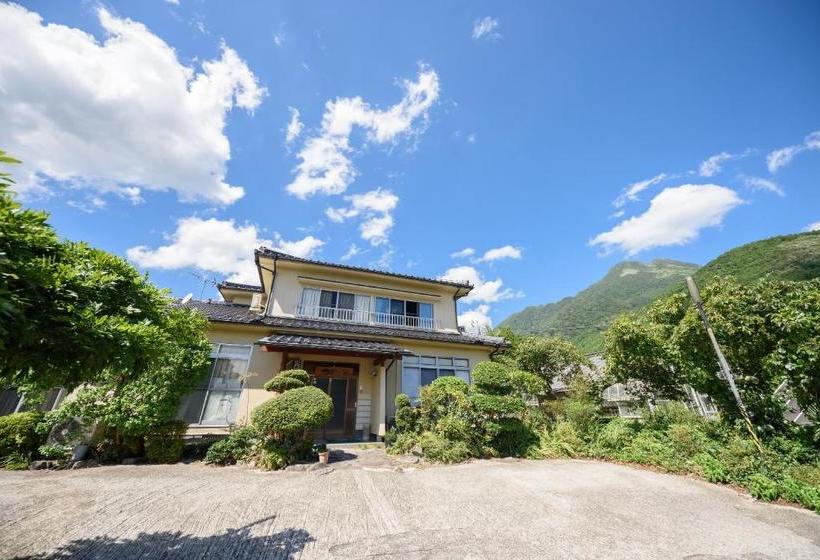 Ryokan Minshuku Tsutaya