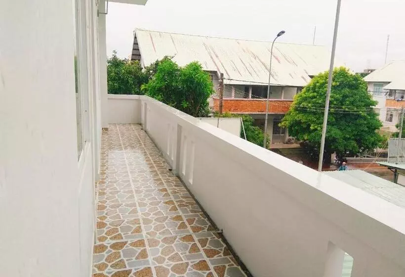 هتل Nhà Nghỉ Hạnh Minh