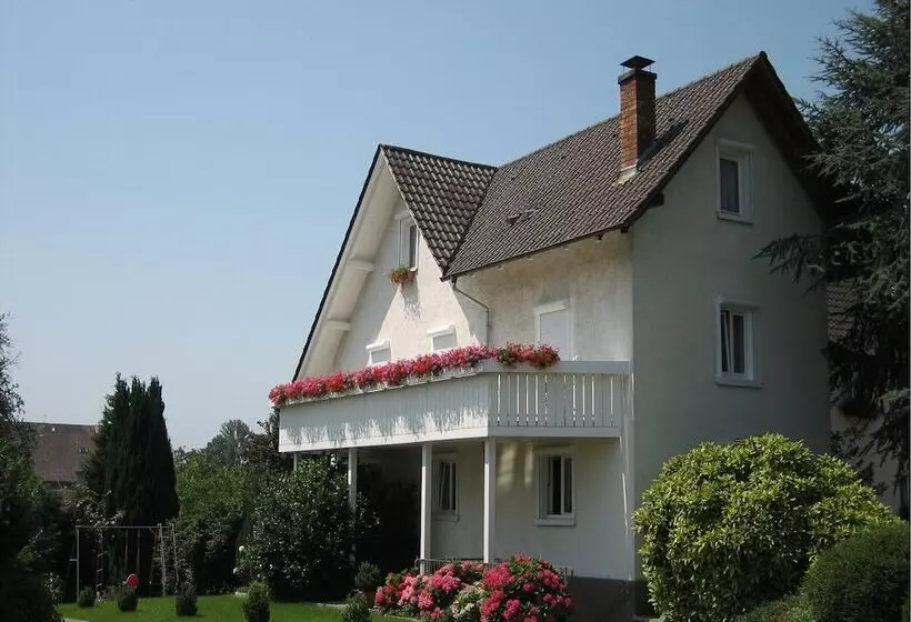 پانسیون Haus Bauer