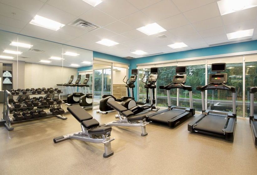 فندق Fairfield Inn & Suites By Marriott Buffalo Amherst/university