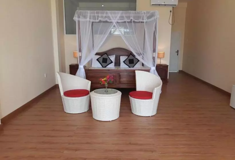 هتل Flamingo Nature Resort