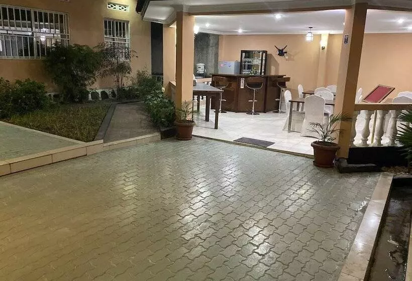Kalz Guest House