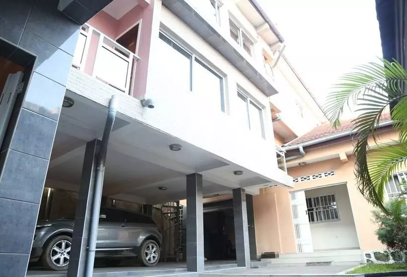 Kalz Guest House