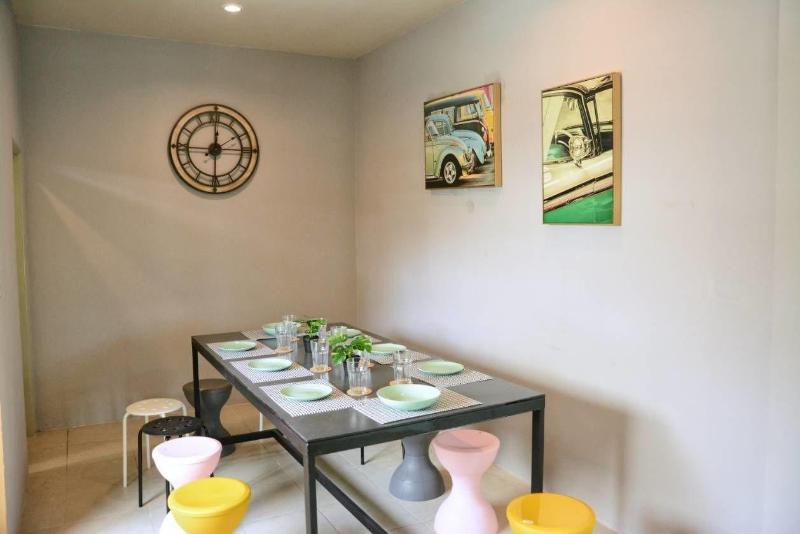 Sleepy Station Hostel