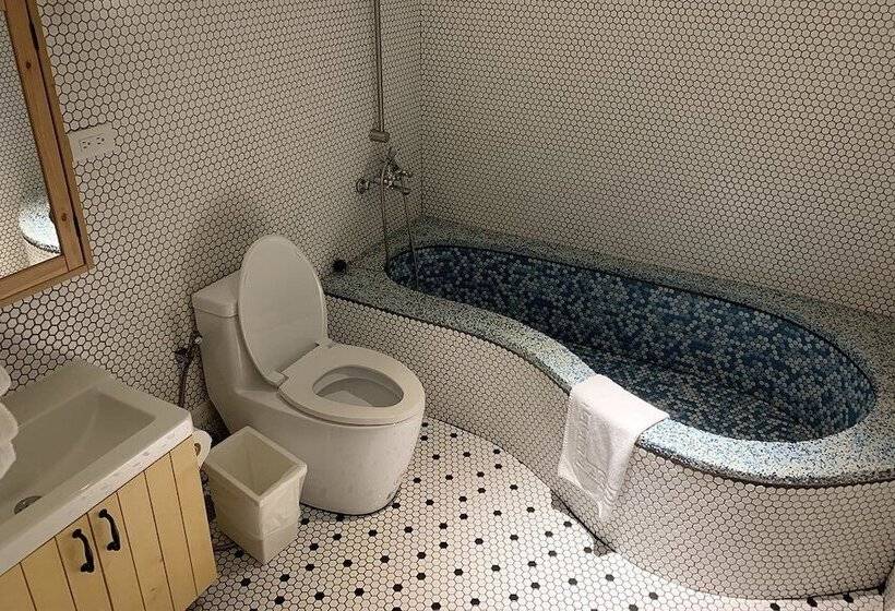 هاستل American Village Resort