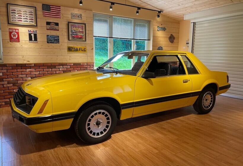 هاستل American Village Resort