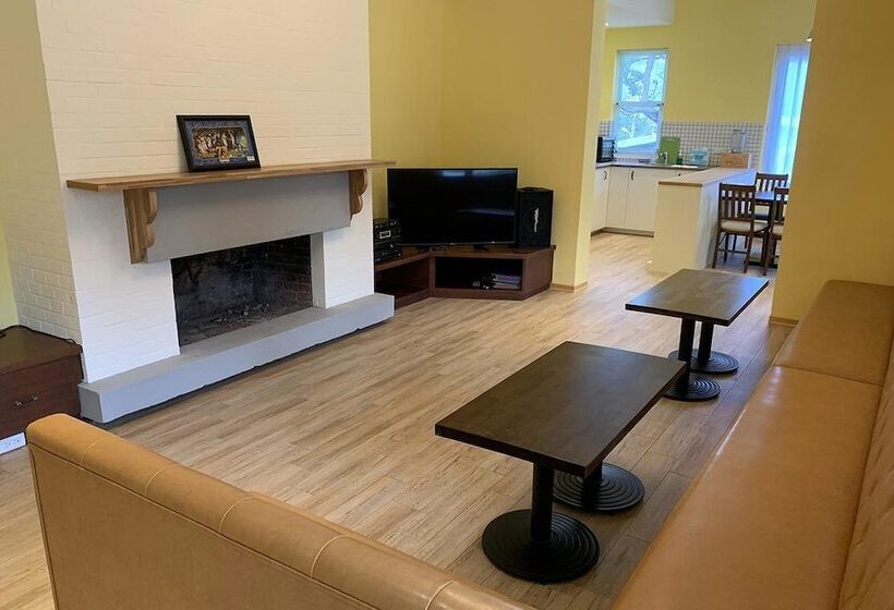 هاستل American Village Resort