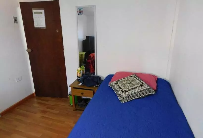 هاستل Hostal Pampaloja