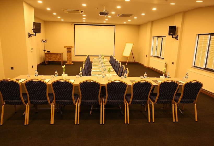 ホテル Oytun Park