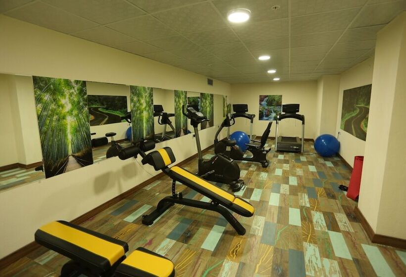 ホテル Oytun Park