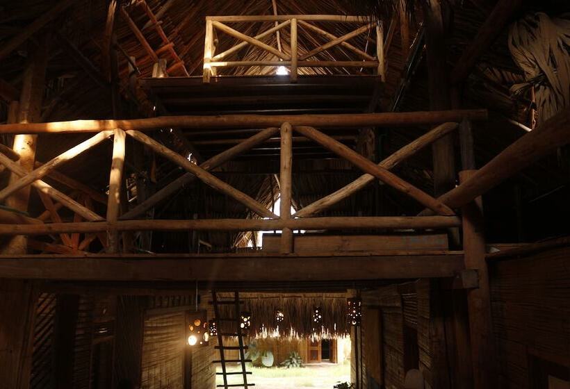 پانسیون Eco Hostel La Esquina Lejana