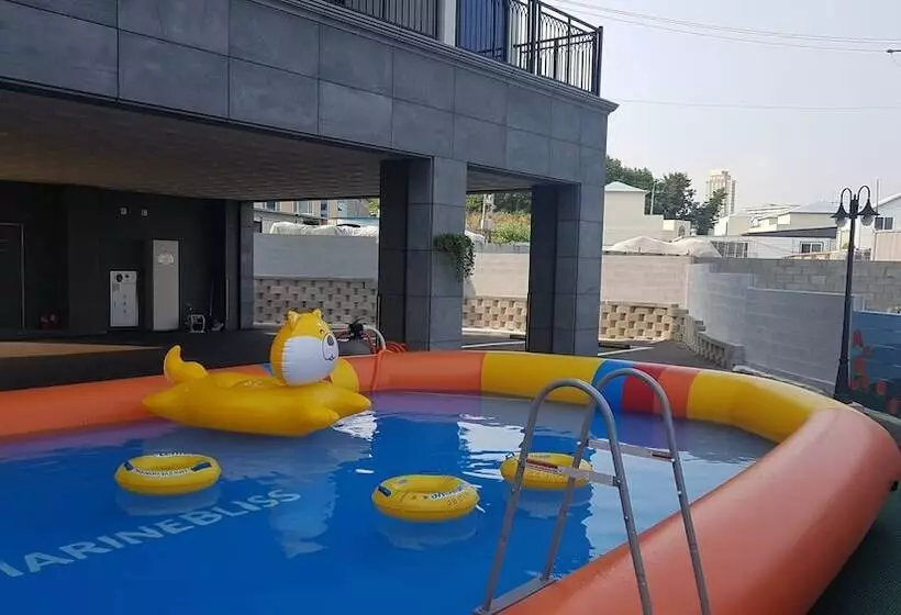 Gold Beach Resort