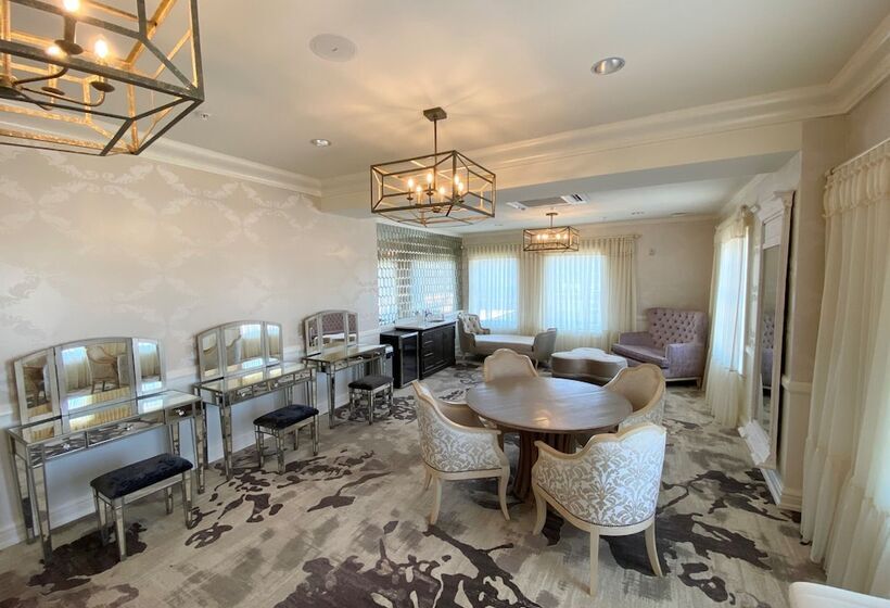 The Stella Hotel & Ballroom