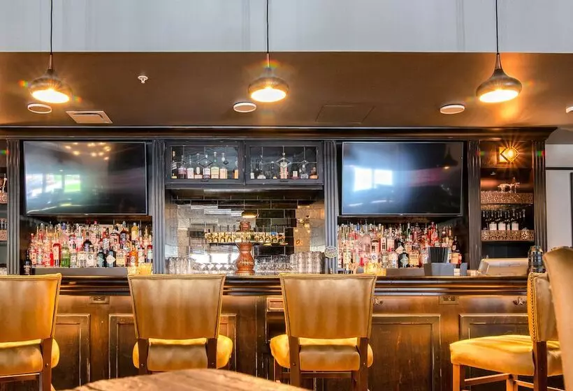 The Stella Hotel & Ballroom