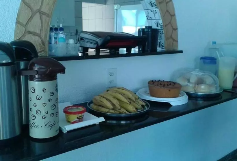 Retkeilymaja Pousada Olímpia