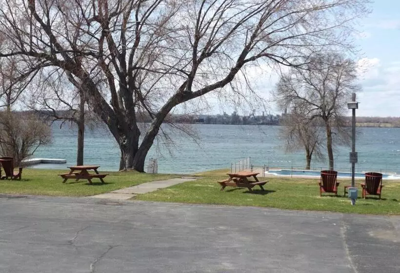 Retkeilymaja Windjammer Lodge