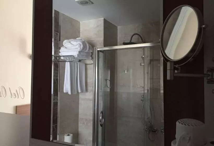 Osman Bey Otel