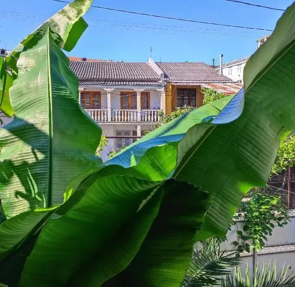 پانسیون Friendly Guest House