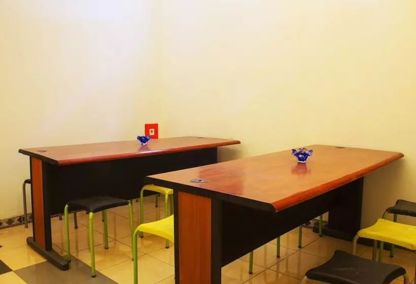 Majatalo New Priok Indah Syariah