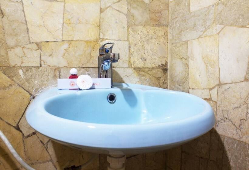 פנסיון New Priok Indah Syariah