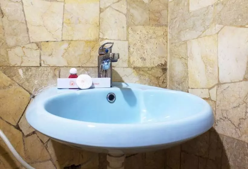 Majatalo New Priok Indah Syariah