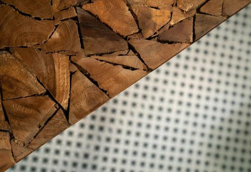 پانسیون Sea Station