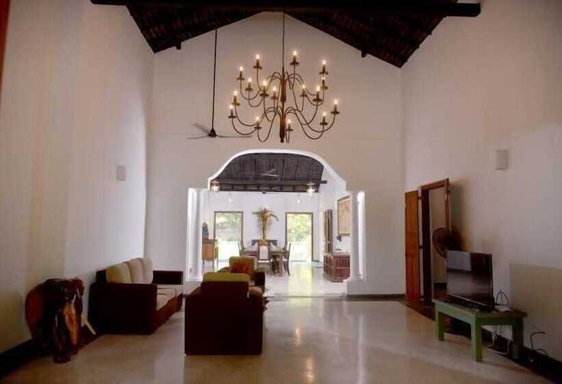 리조트 Ayurveda Villa 386