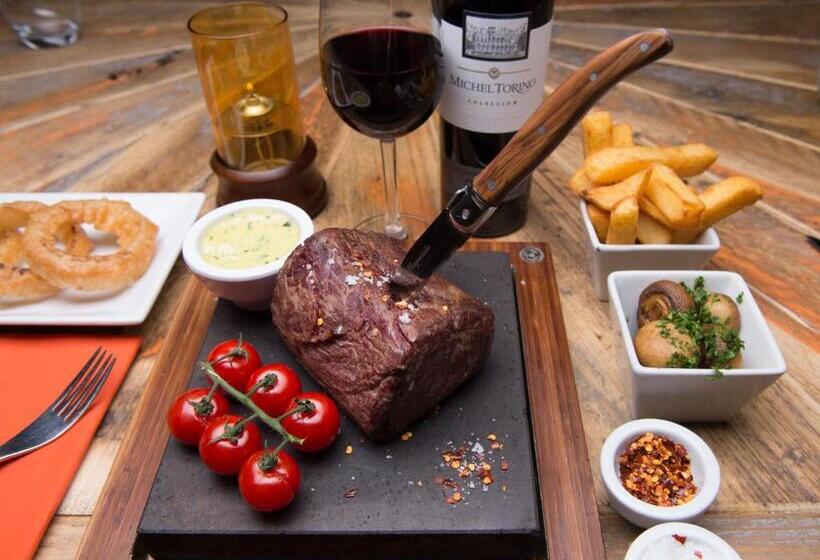 The White Swan Hotel Bar & Restaurant